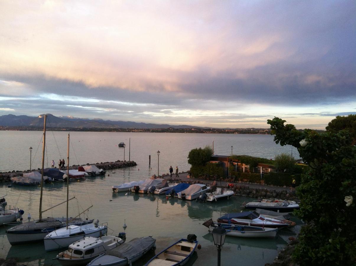 Casa Caterina Lake View Holidays Apartments Peschiera del Garda Exteriér fotografie