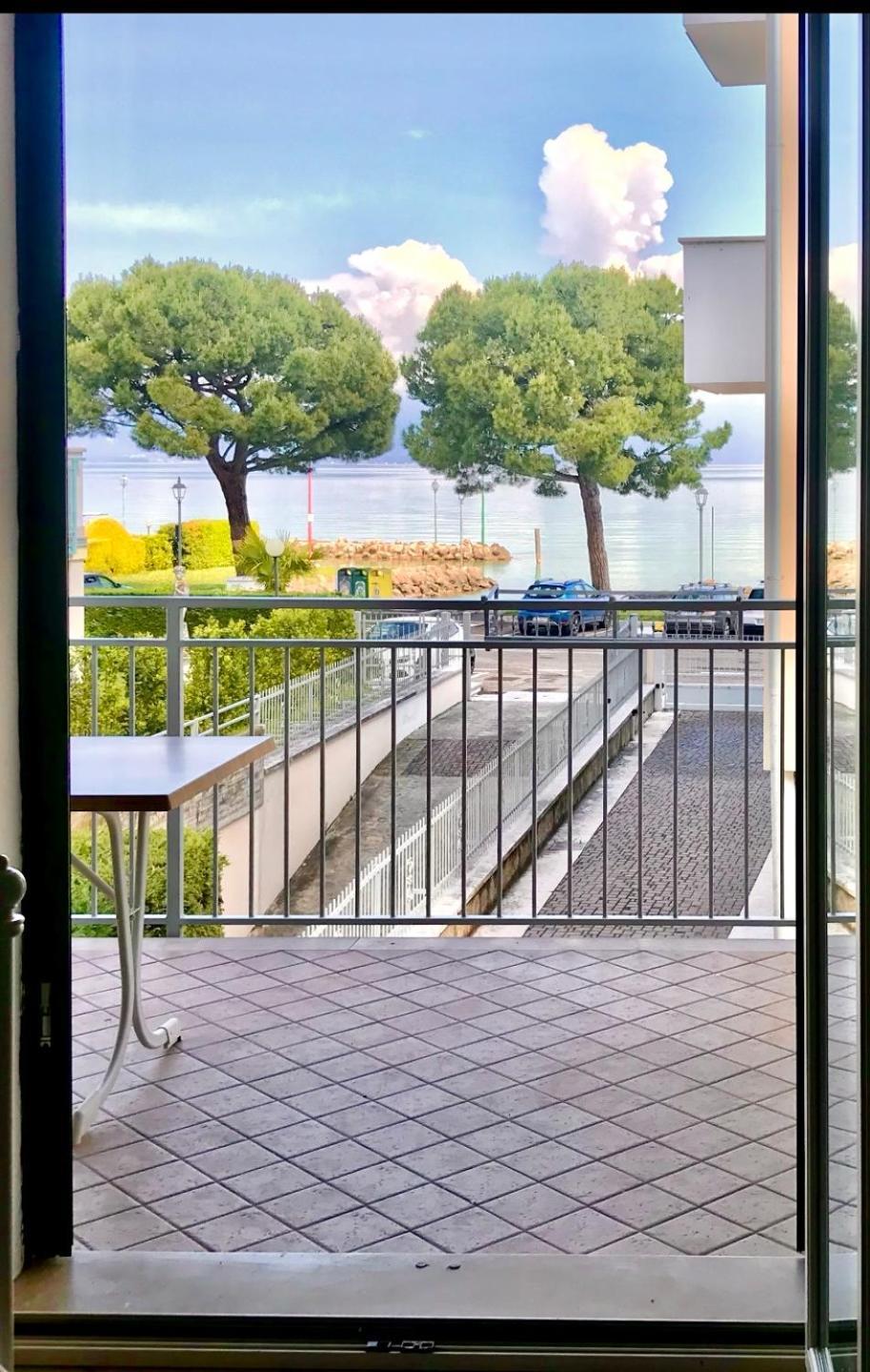 Casa Caterina Lake View Holidays Apartments Peschiera del Garda Exteriér fotografie